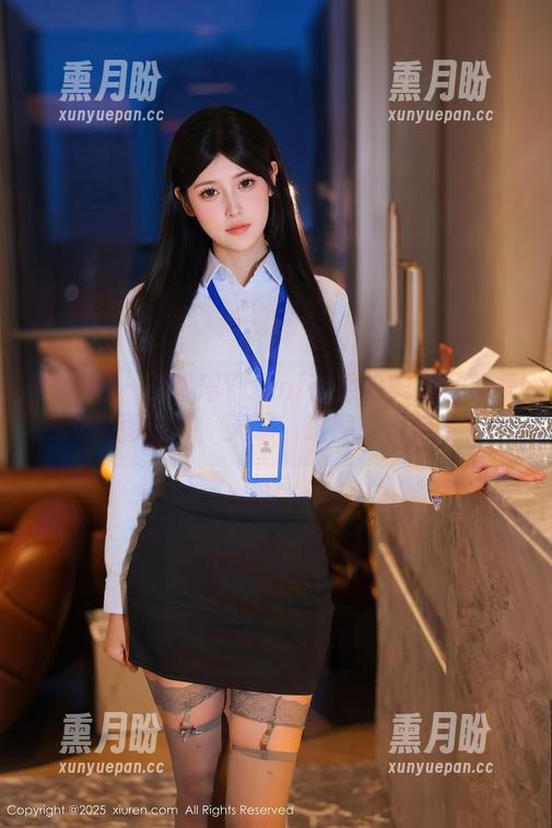 秀人网-王馨瑶Yanni 秀人网 - 王馨瑶Yanni在她的美腿写真集中又更新了,天哪,这腿真是绝了!