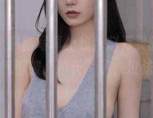 秀人网 – 最新写真上线！赵万灵的白丝，感觉空气都被“拉长”了，没法形容！