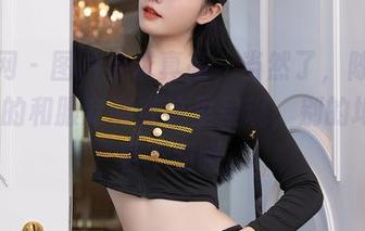 秀人网 – 图片要求真高，当然了，陈怡曼coco的和服定制在这里呈现，别的地方可看不到哦。