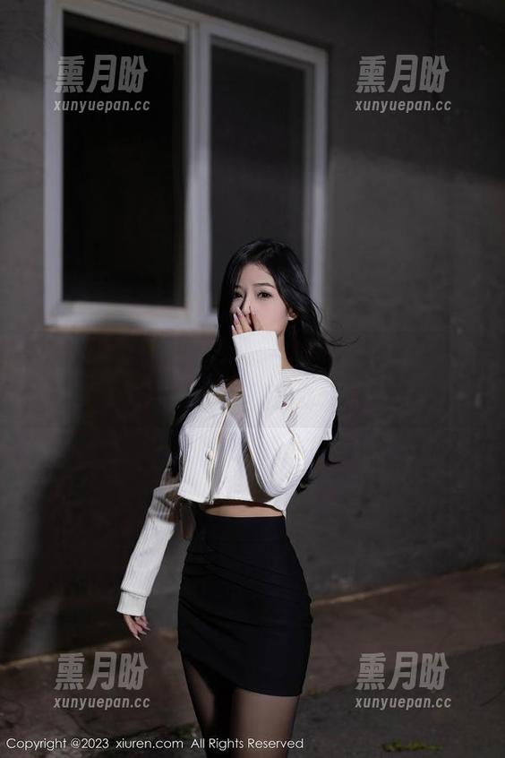 秀人网 - 高清制服，顾欣怡与你三百秒的升学邀请函