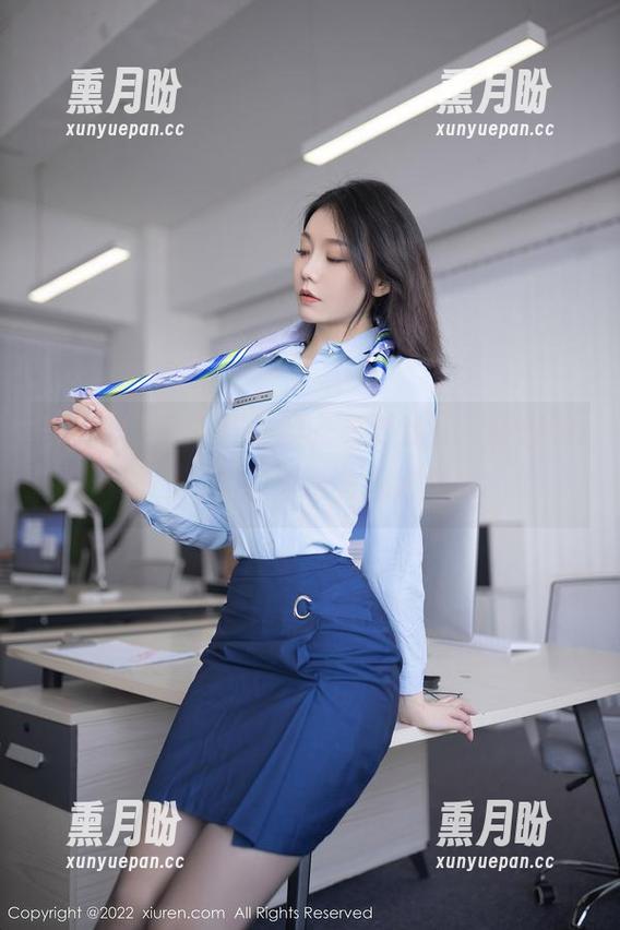 秀人网 - “浴缸里的光影游戏”，颖仪baby的原图意外地好看