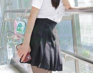 稚乖画册 – 有没有人注意到赤西夜夜的花嫁合集是免费的？我都不敢相信！