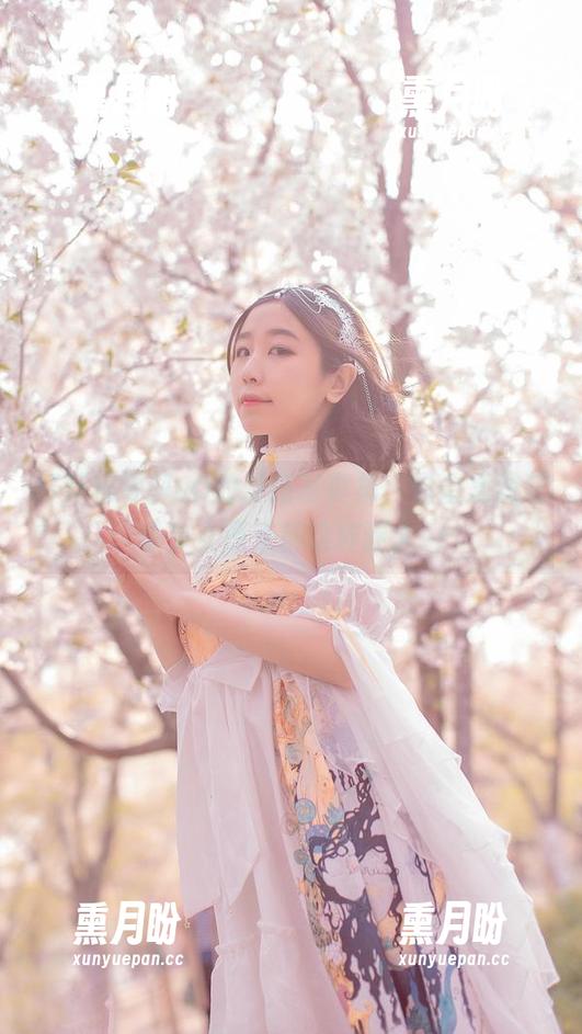 穆零Mu0 打开穆零Mu0的最新写真集,你会发现花季少女原来都这样迷人…