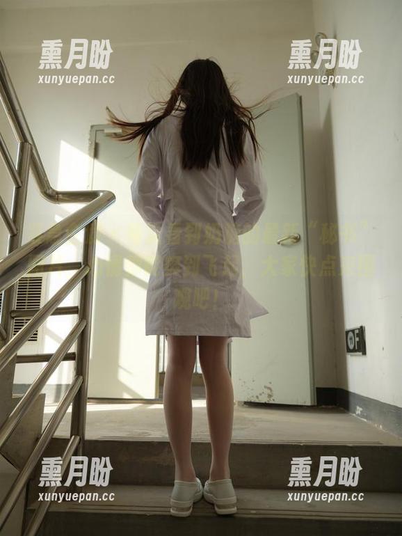 紧急企划 - 每次看到奶糖的最新“秘书”图片，心情都能爽到飞起，大家快点来围观吧！