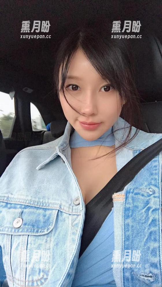 微密圈 - 紫色哒豚豚为何选择白裙？无圣光套图中全是个性！