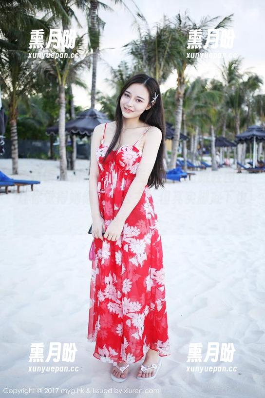 美媛馆-崔乖艺 美媛馆 - 拼命想飞的崔乖艺,高跟鞋图包让你觉得她像是个公主,但其实脚底下也是刺吗?