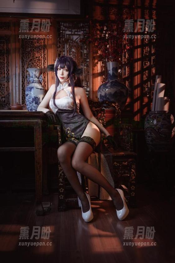 这组双人美图，翎柒菜菜总能带来新意，让我每次浏览都跟新了一样！