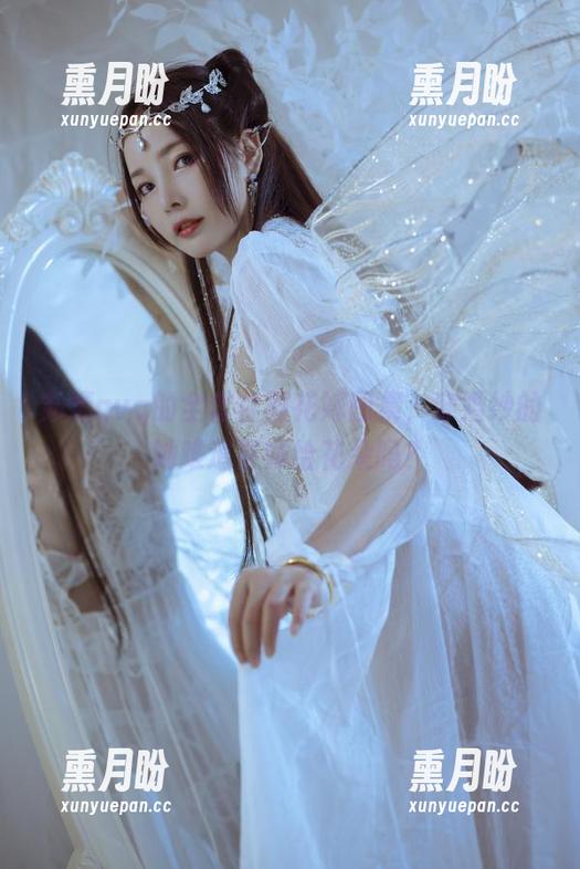 苏嫣qvq的全套甘雨花嫁图集，穿婚纱的她难道要嫁给花朵吗？