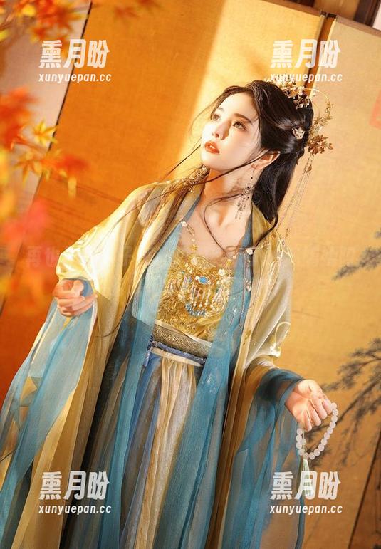 苏嫣嫣阿姨 再也不怕孩子不让我借手机了!苏嫣嫣阿姨的自拍图集更新来啦!