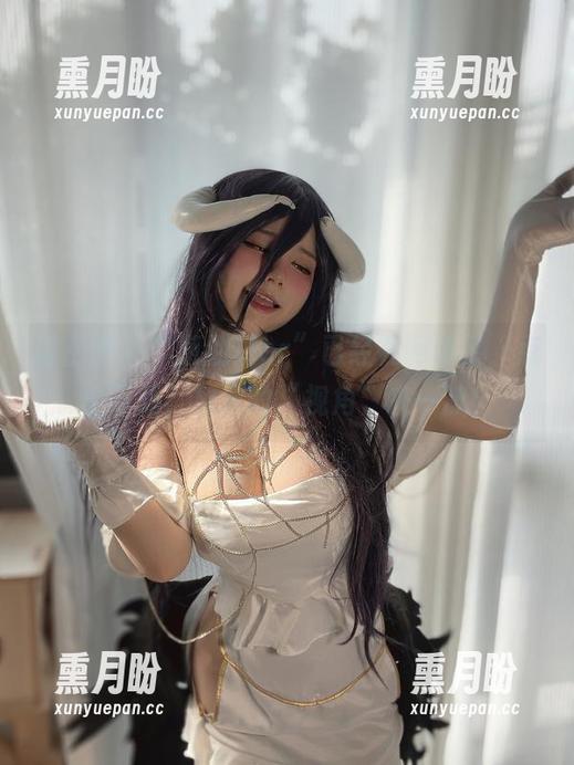 微密圈 - “葱油饼er”已经在网盘了，点击下载，男友的“视角”来一波！