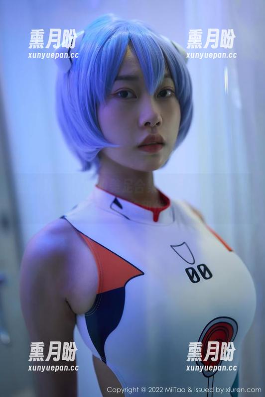 蜜桃社-真希 蜜桃社 - 真希的美足合集:无圣光,只有无尽的腿长和优雅。