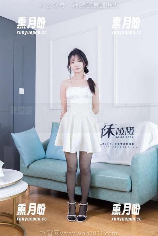 袜啵啵 - 不一样的小安：书桌边的小画报，值得分享的套图！