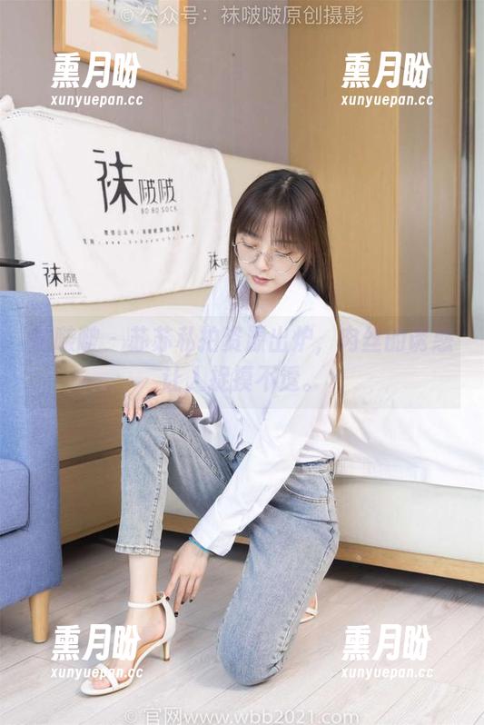 袜啵啵-苏苏 袜啵啵 - 苏苏私拍资源出炉,肉丝的诱惑让人捉摸不透。