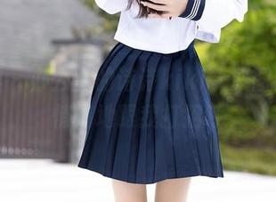 语画界 – 办公室的诗诗kiki，原图像是在悄悄地跟我打招呼