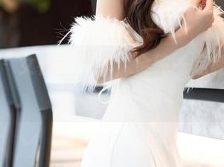 语画界 – 女神这件事，金纯一定制得有些疯狂