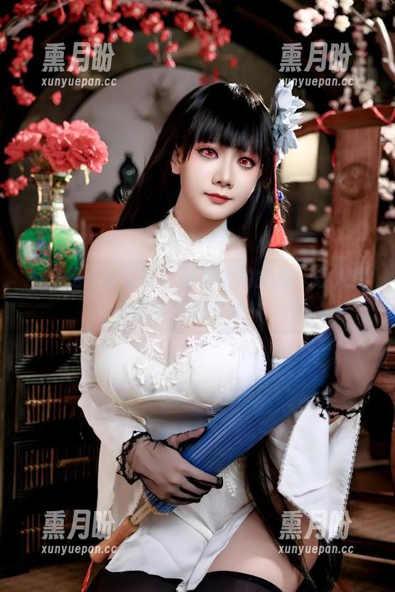 不只是一组写真，阿雪雪的女友，让人尽情观看的合集！