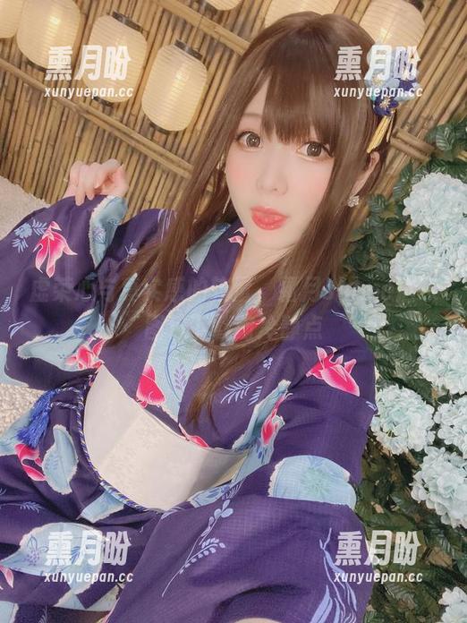 虚荣心与真实感的较量，霜月shimo居家图包下载前冷静点