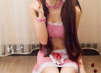 青豆客 – 精选徐妍馨Mandy的蕾丝系列，心底的小尖叫和小犹豫并存。