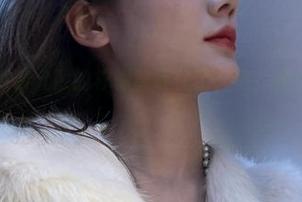 微密圈 – 被黎允熙的柠檬黄迷住了，靠，免费图片真不错